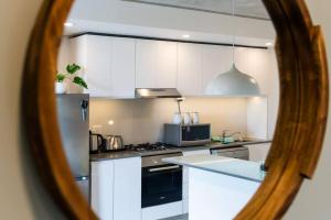 Coral Point Executive studio Apartment