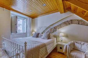 Amazing Duplex at Alfama