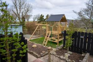 Fairhead Lodge Family Friendly Holiday Home