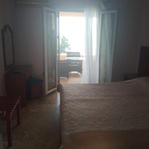 Niki Sunrise Apartments