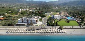Elite City Resort hotel, 
Kalamata, Greece.
The photo picture quality can be
variable. We apologize if the
quality is of an unacceptable
level.