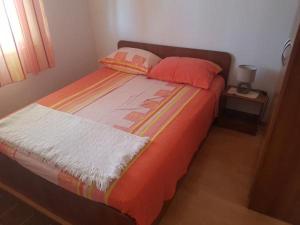 Apartment in Slatine with sea view, terrace, air conditioning WiFi 5147-2