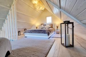 Maisons de vacances O bulles d'Agon Chalet Spa prive Plage : photos des chambres