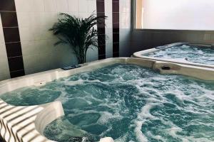 Maisons de vacances Maison de 2 chambres avec piscine partagee terrasse amenagee et wifi a Aubignan : photos des chambres
