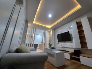 villa batu pandermanhill 4BR+karoke