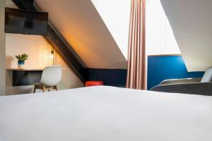 Hotels Ibis Styles Colmar Centre : Chambre Triple Standard