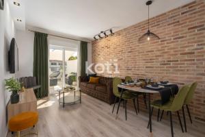 Koti Rentals - Colina Park