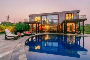 StayVista at Pranaam The Luxury Collection - Sasawane