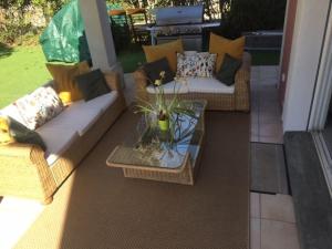 VILLA climatisée calme avec bassin privé et grande piscine partagée à ST AYGULF FREJUS