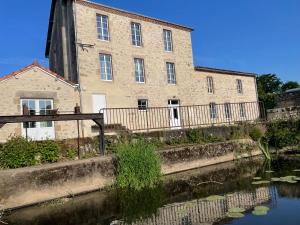 Appartements Gite moulin de Chaussac 10 min du Puy duFou : photos des chambres