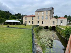 Appartements Gite moulin de Chaussac 10 min du Puy duFou : photos des chambres