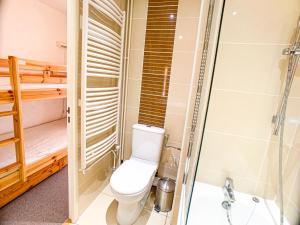 Studio confortable avec balcon, au pied des pistes - FR-1-502-523