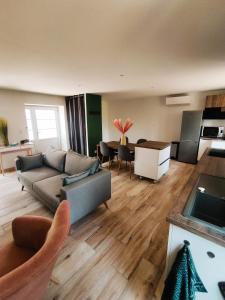 Maisons de vacances Gite du moulin brochat : photos des chambres