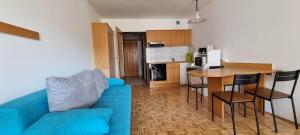 Apartma Luka with private parking 