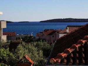 Apartment in Brodarica with sea view, balcony, air conditioning, WiFi 5183-2