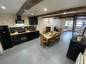 Gite de la semoy - 莱斯豪提斯-里维尔