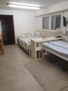 Valley Road House 1 Bedroom Apt