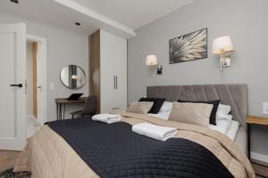 Stunning Family Apartment Ursynów with Parking & Balcony by Noclegi Renters