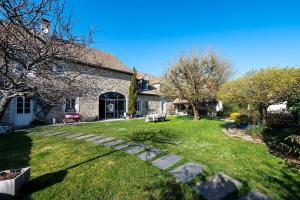 Maisons de vacances Charming house in Burgundy, “Les Coquelicots” : photos des chambres