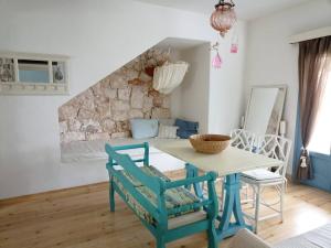 Blue & White Cycladic house - 100m from the beach