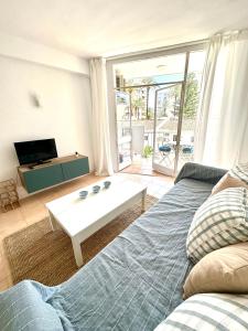 2 min andando a la playa !!!! piscina!