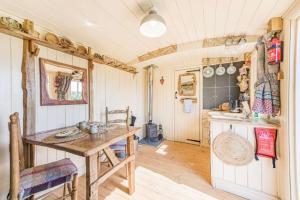 Littlestock Shepherds Hut