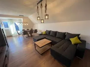 Mit Blick - Dümmerlohausen