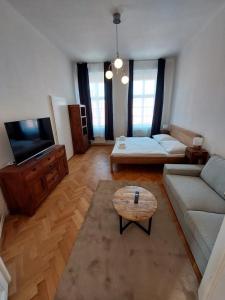 Zelezna - Old Town View Residence