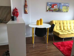 Urban Views - ML Apart Inspired in Serralves