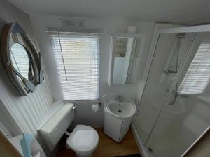 Golden Palm Resort - Carnival - Coastal Caravan Breaks