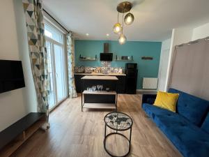 Appartements STUDIO JULES VERNE - HYPER CENTRE LORIENT : photos des chambres