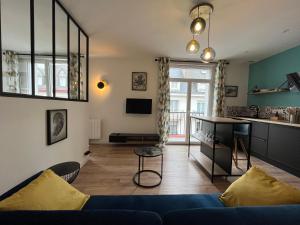 Appartements STUDIO JULES VERNE - HYPER CENTRE LORIENT : photos des chambres