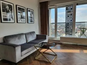 15 piętro SOKOLSKA 30 TOWERS apartments - NEW - LUX - PARKING - SAUNA - GYM- and THE BEST VIEW in KATOWICE - Koszutka