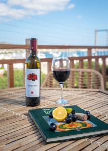 Esperanza Apartments