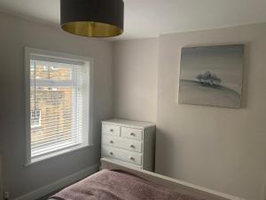 Tipsy Cottage Charming 2 bedroom home.