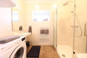 WOHNEN BAHNSTRASSE 5