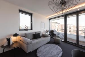 Bheaven I Marina Premium Apartment