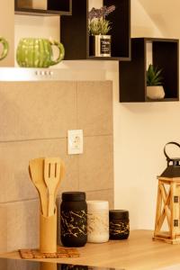 STYLISH STUDIO APARTMENT BURE