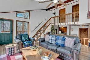 Serene & Fun Family Gem ~ Big Bass Lake Community! - Fells Corners