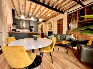 A charming Stand and Stay flat in Alicante