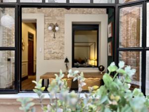 A charming Stand and Stay flat in Alicante