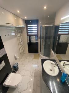 Energylandia Zator noclegi apartament pokoje do wynajęcia