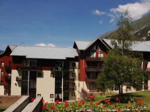 Appartement Duplex pour 5 à Val Cenis le Haut - À 200m des Pistes - FR-1-508-215