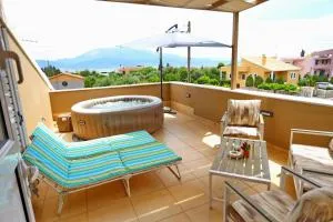 Fou's luxury apartment - Palaiá Panayía