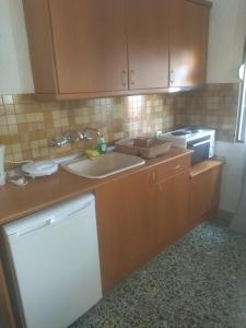 PELEKAN rooms and apartments ΑΤΗΙΝΑ 21