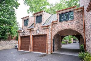 Adams Mansion, 10K Sqft, 7BD7BA, 15min to Airport