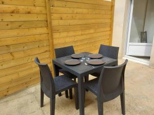 Appartements Evasion, Appartement avec terrasse : photos des chambres