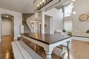 The Dream Home with 5 bedrooms in Meridian ID