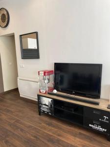 Logement moderne, dans mon jardin, près de Paris et stade de France avec place de stationnement