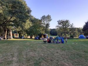 Campings Camping La Bergerie : photos des chambres